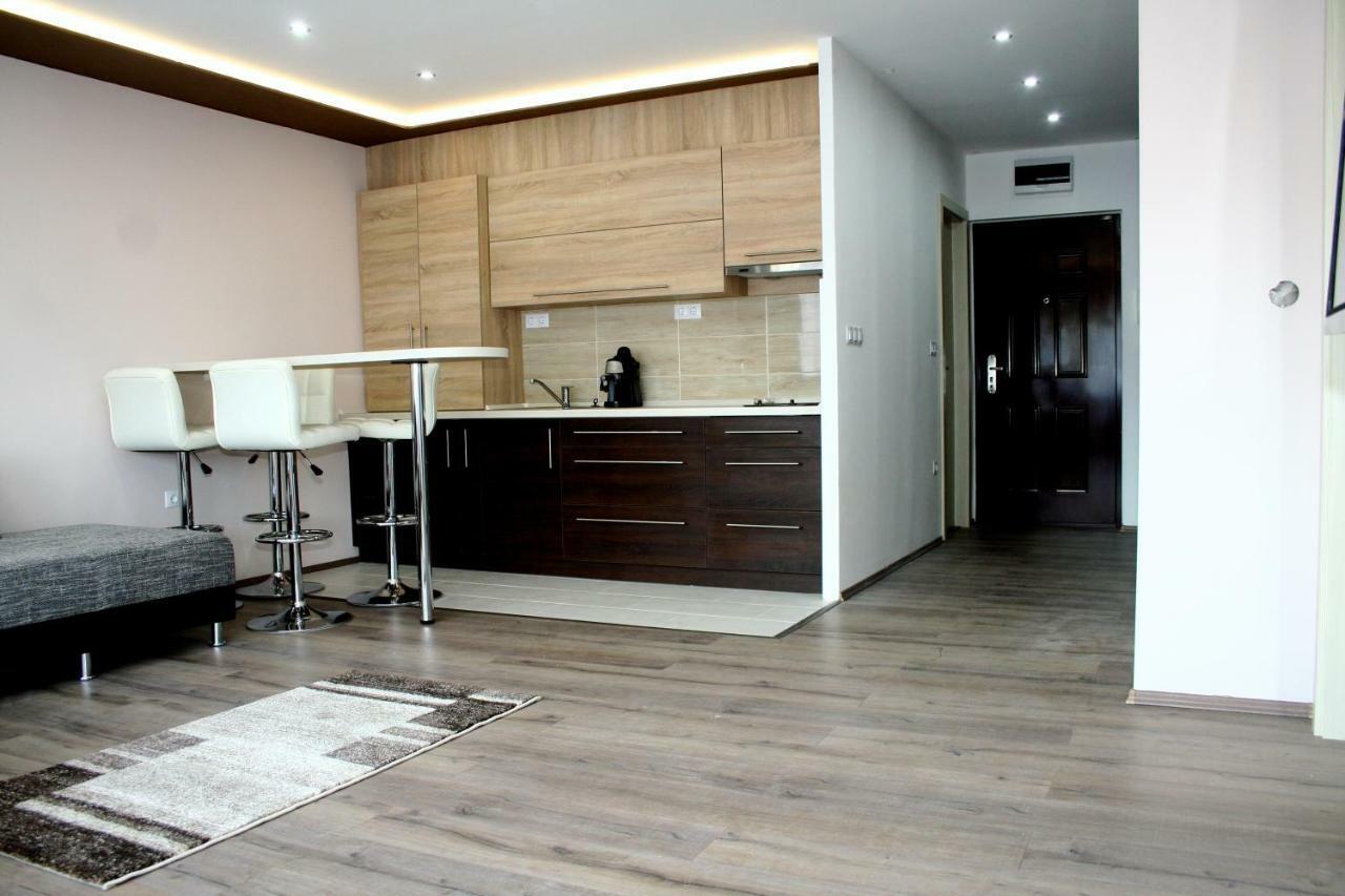F&M Apartman Еґер Екстер'єр фото